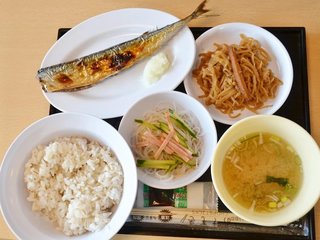 刑務所の食事だって