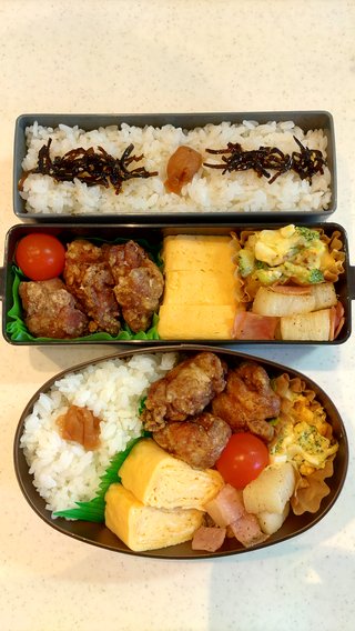 お弁当見せてください