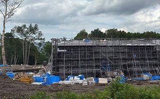 北海道倶知安町に｢中国村｣　東京ドーム13個分の土地を買い占め､違法に森林伐採