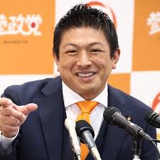 自民党って今まで極右あつかいされてたのに参政党が出てきてから急に真逆のこと言われはじめたよね