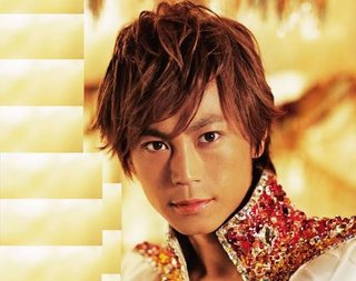 ｢水着の形に衝撃」氷川きよし､プール黒水着ショットにSNS騒然