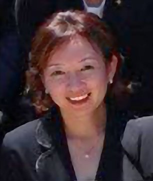 参政党は遠足気分で靖国神社で大はしゃぎ