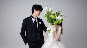 YouTuberの"はじめしゃちょー"が結婚 お相手は一般女性で