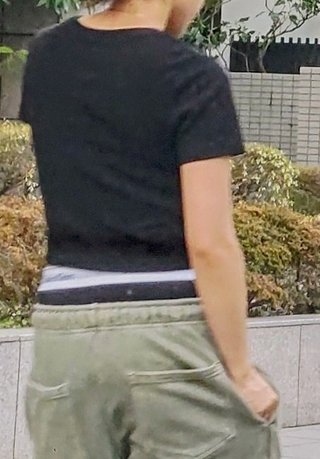 見せパンって可愛いの？