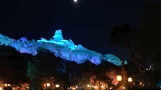 &#x{11:F8E2};なんでもいｰから&#x{11:F8E2};