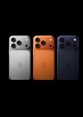 新型iPhoneクソダサいけど皆買うの？