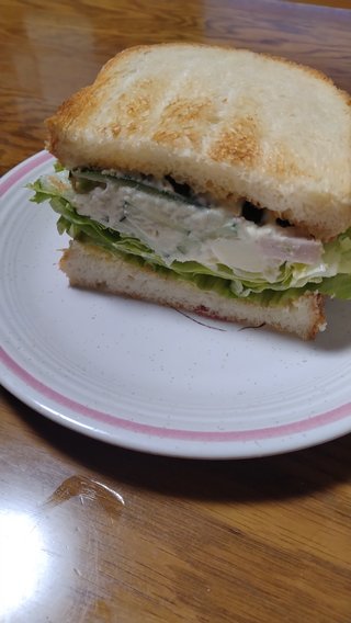 みんな朝ごはん何食べてるの？