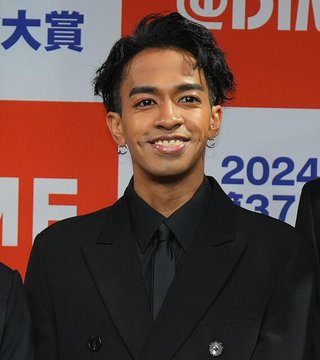 「Aぇ！group」所属のアイドル・草間リチャード敬太容疑者(29)を逮捕