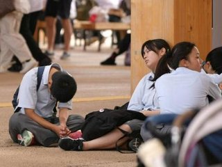 維新万博で万引き　これは韓国じゃないよ参政党ネット右翼自民党　新幹線を無賃乗車も