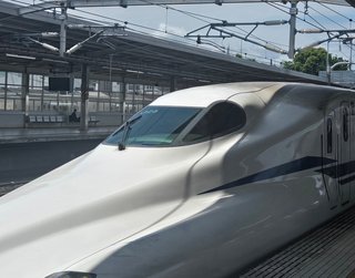 のぞみ1両だけ貸切ったらなんでもできますか？