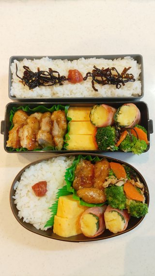 お弁当見せてください