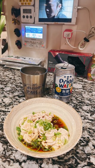 なんかどうでもいいこと聞かせてくれない？