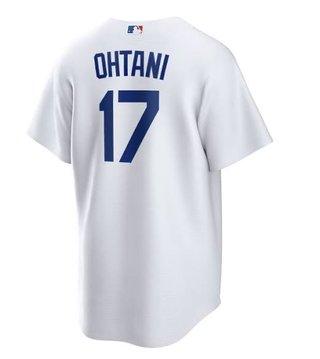 英語って名前の順が逆なの？