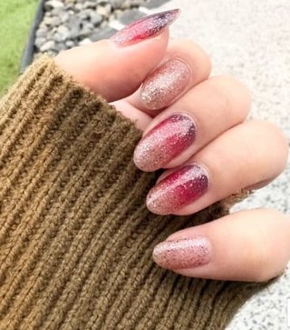 おしゃれなマニキュアしてもらっちゃった!