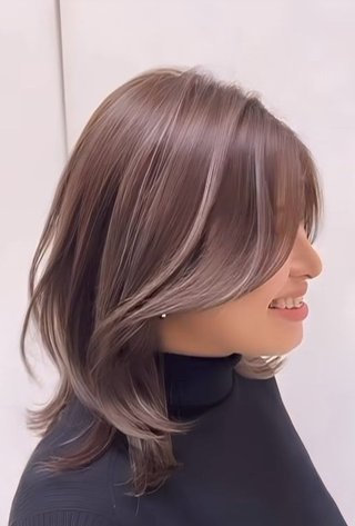 この髪型はクセないなら巻かないと作れないよね？