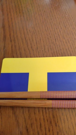 なんかどうでもいいこと聞かせてくれない？