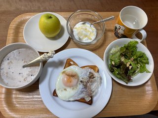 みんな朝ごはん何食べてるの？