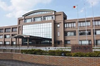 刑務所って学校とも呼ばれるんじゃないですか？