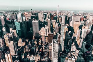 ニューヨークに移民したい人いますか？