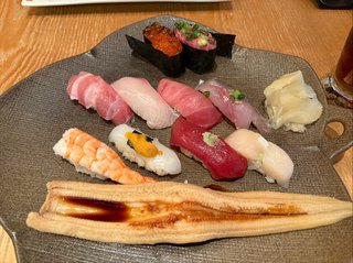 ブルジョアだから寿司食べてきたよ