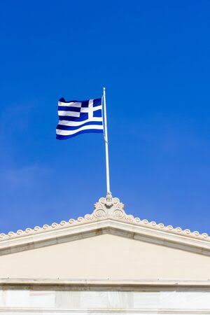 ギリシャ､15歳未満のSNS利用禁止へ　来年1月から