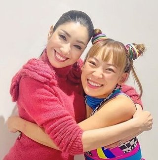 プロレスラー転身のフワちゃん、ベッキー&アンミカら"ズっ友"に感謝