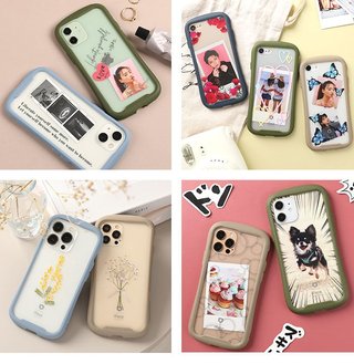 スマホのケースにステッカー挟むの中年がやってたら痛い？