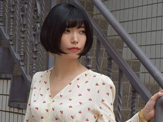 作家･川上未映子｢国旗に特別な保護を与えてはならない｡国家は批判や風刺の対象であるべき｣