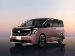 日産新型エルグランドはトヨタアルファードを超えられるか？