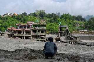 ネパール･中国の洪水､行方不明4800人､死者1000人超に