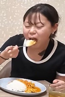 美奈子の長女、離婚を報告