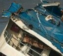 中国・長江で旅客船転覆、４５８人が乗船、生存の船長ら拘束