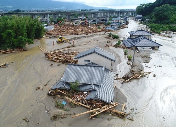 【速報】　福岡県に大雨の特別警報　福岡県では甚大な災害の発生が迫っています