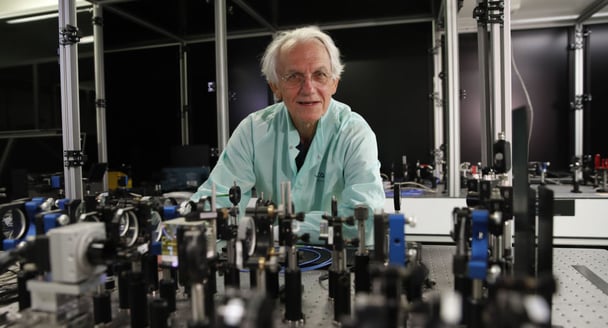 ノーベル物理学賞の受賞者　核廃棄物の処理法を発明