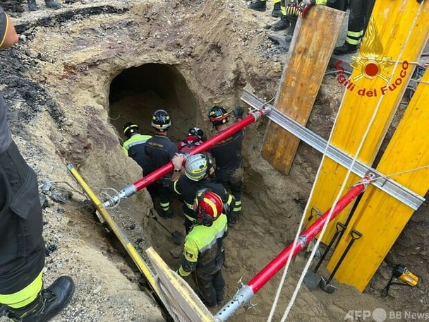 強盗団、銀行襲うために地下トンネル掘るも途中で崩落し生き埋めに【イタリア】